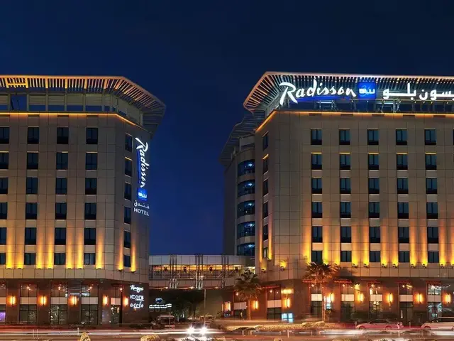 Radisson Blu Hotel Dubai Media City photo 0