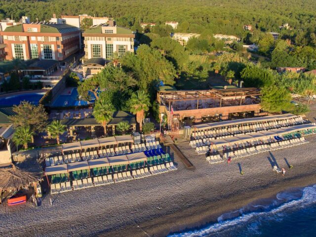 Armas Gul Beach