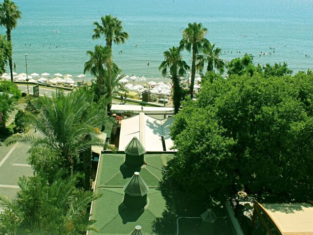 SIDE BAY HOTEL photo 1