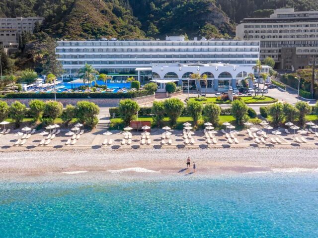 Oceanis Beach photo 0