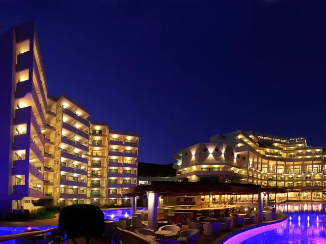 Elysium Resort & Spa photo 1