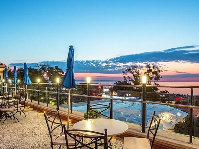 Astera Hotel & Spa