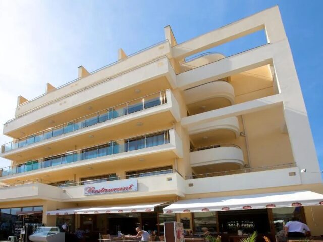 Hotel Atol