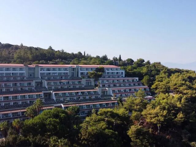 Pine Bay Holiday Resort