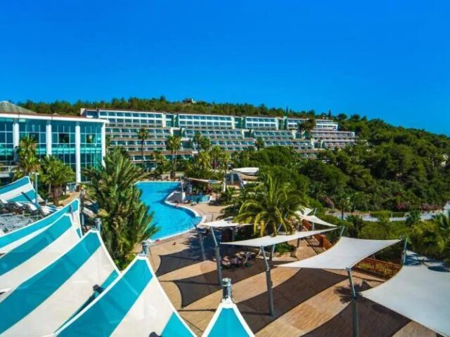 Pine Bay Holiday Resort photo 3