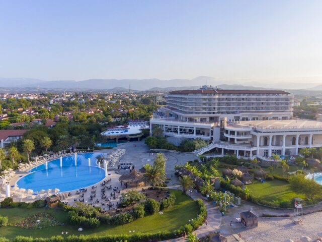 Starlight Resort & Convention Center photo 2
