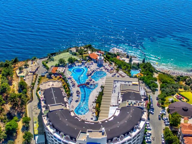 Sealight Resort photo 1