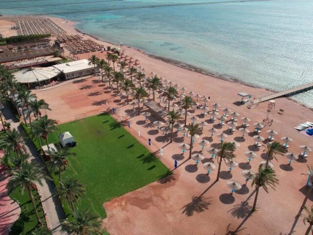 Sea Beach Edge by Rotana photo 2