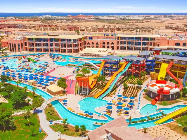 Pickalbatros Jungle Aqua Park Resort Neverland photo 2