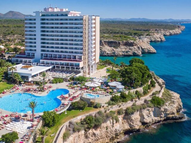 Alua Calas de Mallorca Resort