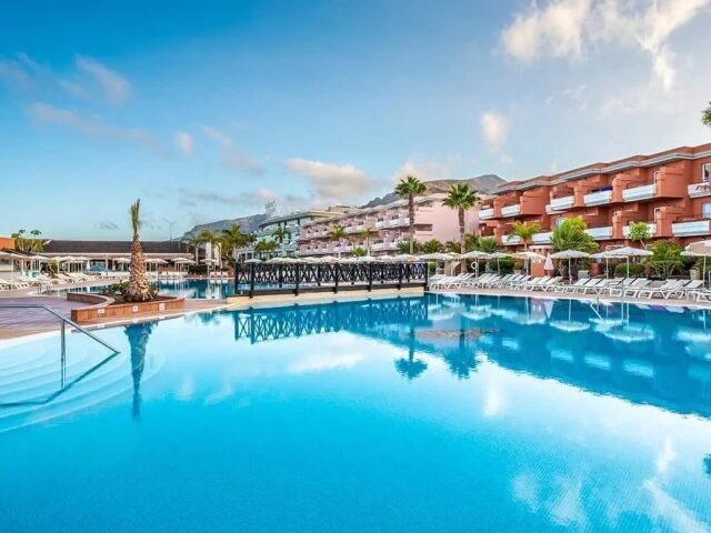 Landmar Costa los Gigantes Family Resort photo 3