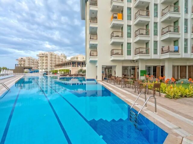 Royal Atlantis Resort photo 3