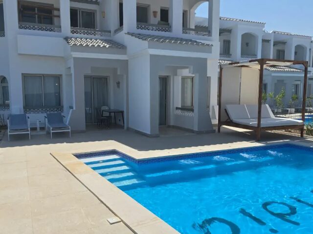 Invidia Coral Beach Tiran photo 0