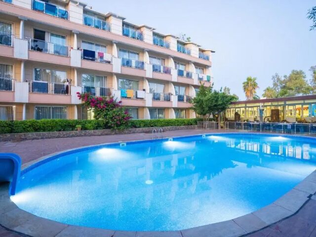 Aperion Beach photo 3