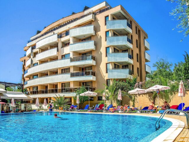 Hermes Alexandria Club