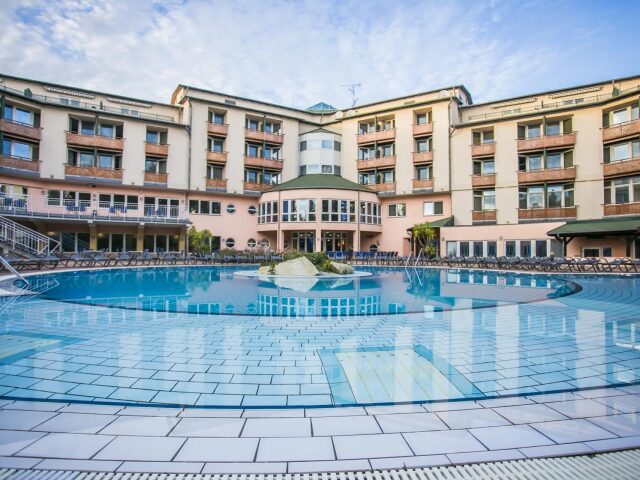 Lotus Therme