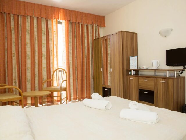Relax Inn Hotel photo 1
