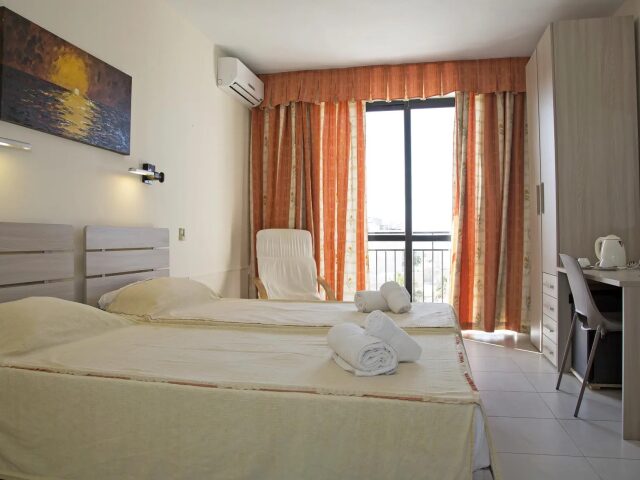 Relax Inn Hotel photo 0