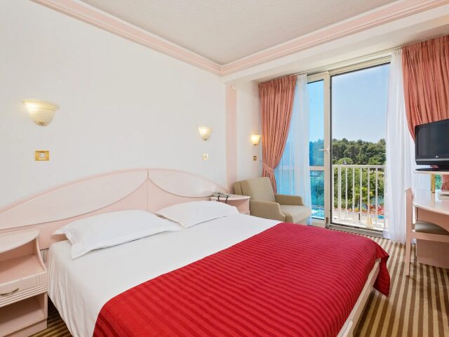Zorna Plava Laguna photo 0