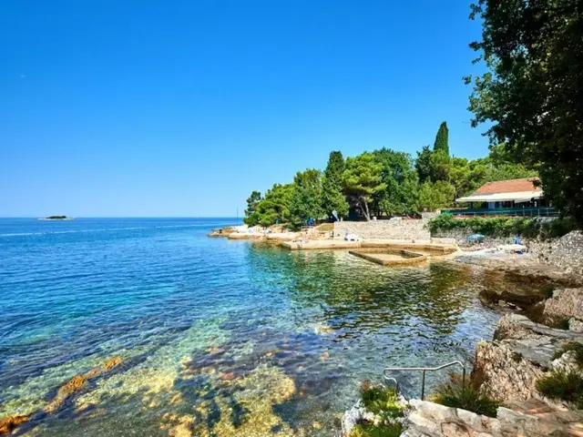 Laguna Bellevue photo 0