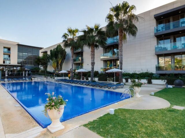 Golden Residence