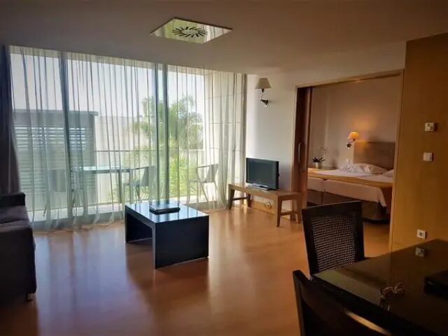 Golden Residence photo 3
