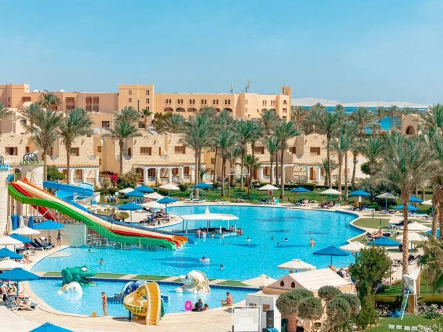 Royal Lagoons Aqua photo 1
