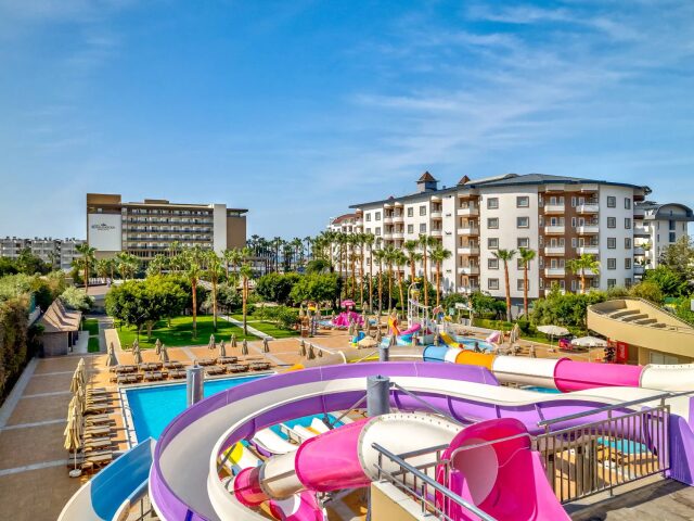 Royal Garden Beach photo 3