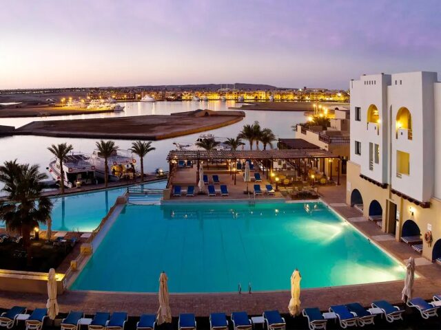 Marina Lodge