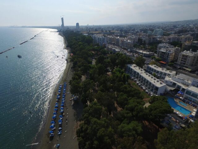 Park Beach photo 1