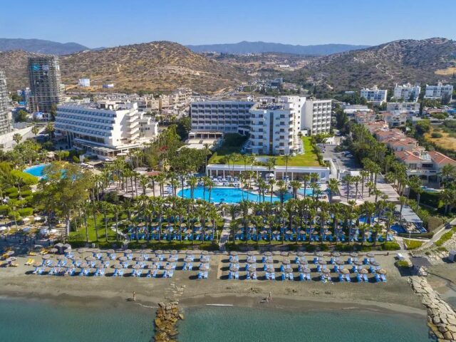 Grand Resort