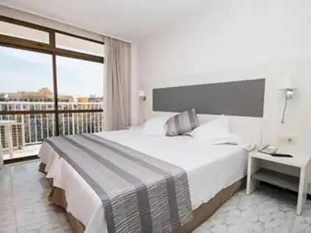 Hotel Amic Miraflores photo 1