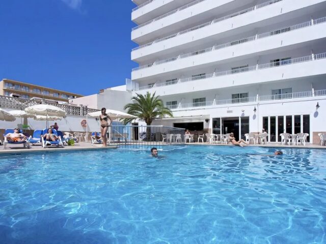 HSM Reina del Mar photo 0