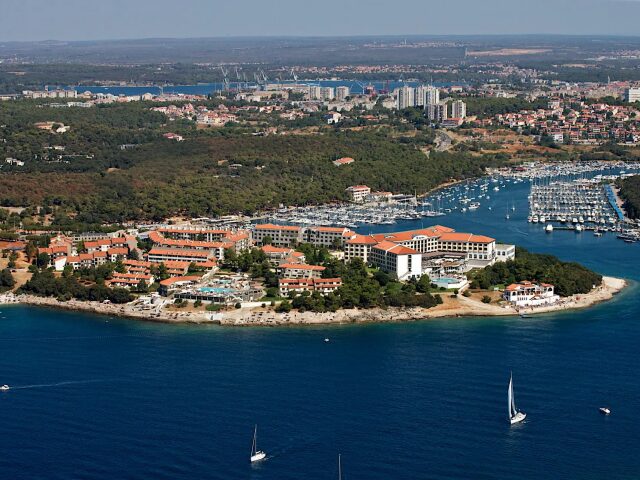 Park Plaza Verudela photo 2