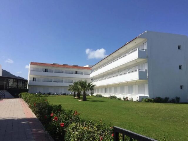 Pylea Beach photo 0