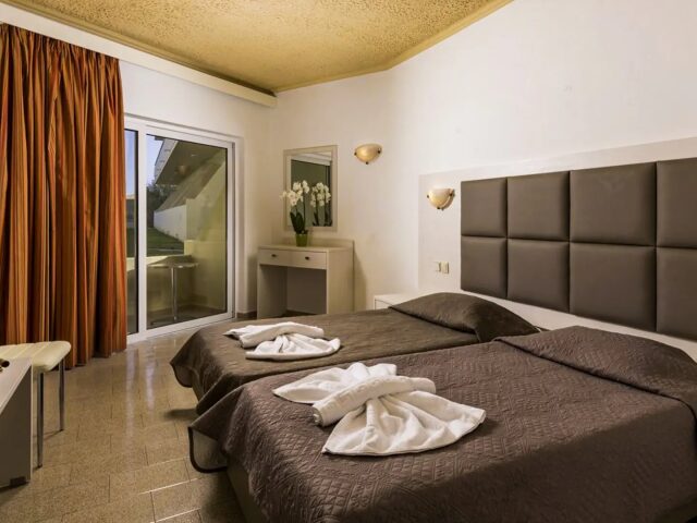 Relax photo 2