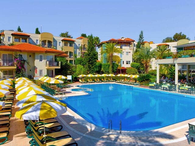 Gardenia Beach photo 2