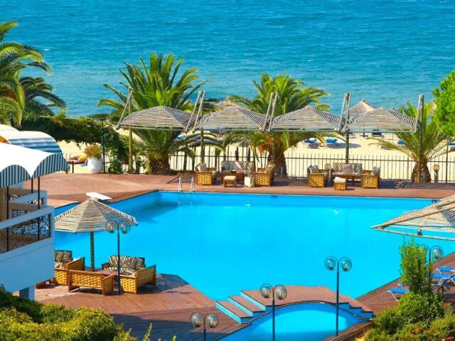 Kamari Beach