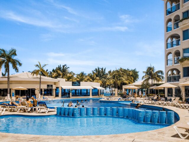 Occidental Costa Cancun photo 3