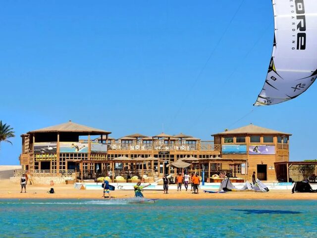 The Breakers Diving & Surfing Lodge photo 1