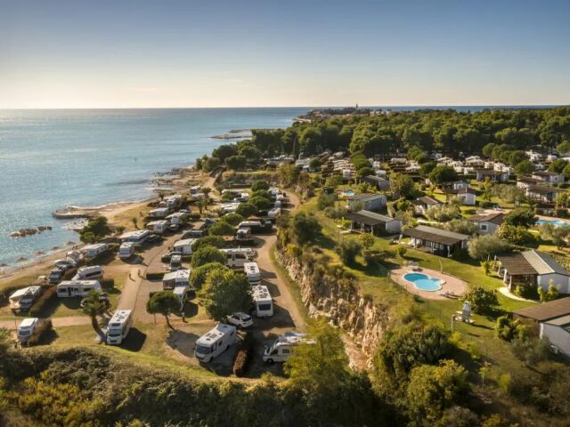 Aminess Planet Camping Sirena Holiday Homes photo 2