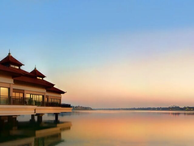 Anantara The Palm Dubai Resort photo 1