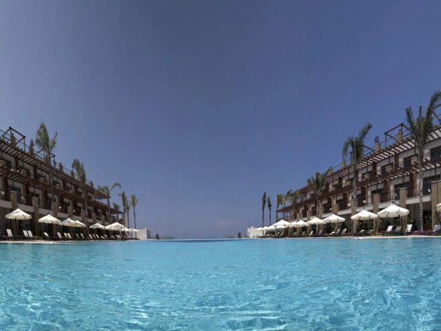 Cratos Premium & Casino photo 1