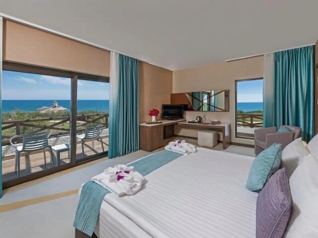 Noah's Ark Deluxe Hotel & Spa photo 3