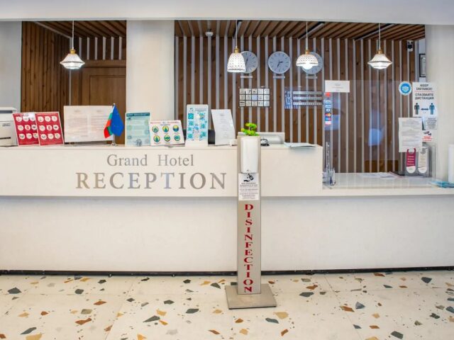 Grand Hotel photo 3