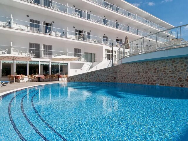 Eix Alcudia photo 1