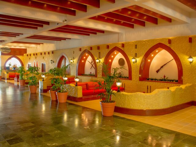 Lou Lou'a Beach Resort photo 0