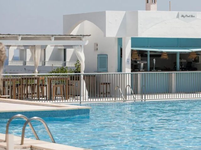 Beach Club photo 1