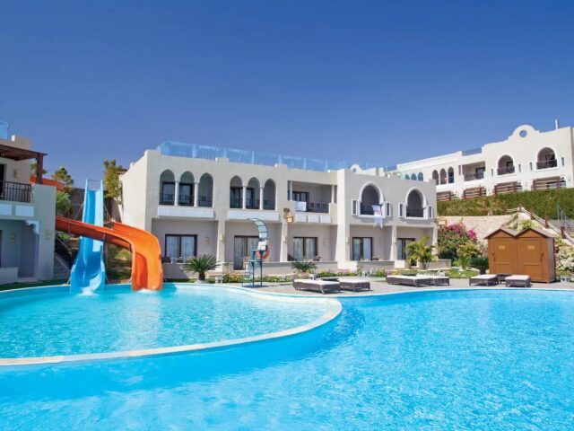 Sunrise Arabian Beach Resort photo 3