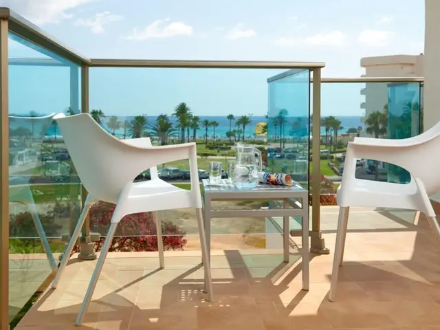 Hipotels Cala Millor Park photo 3